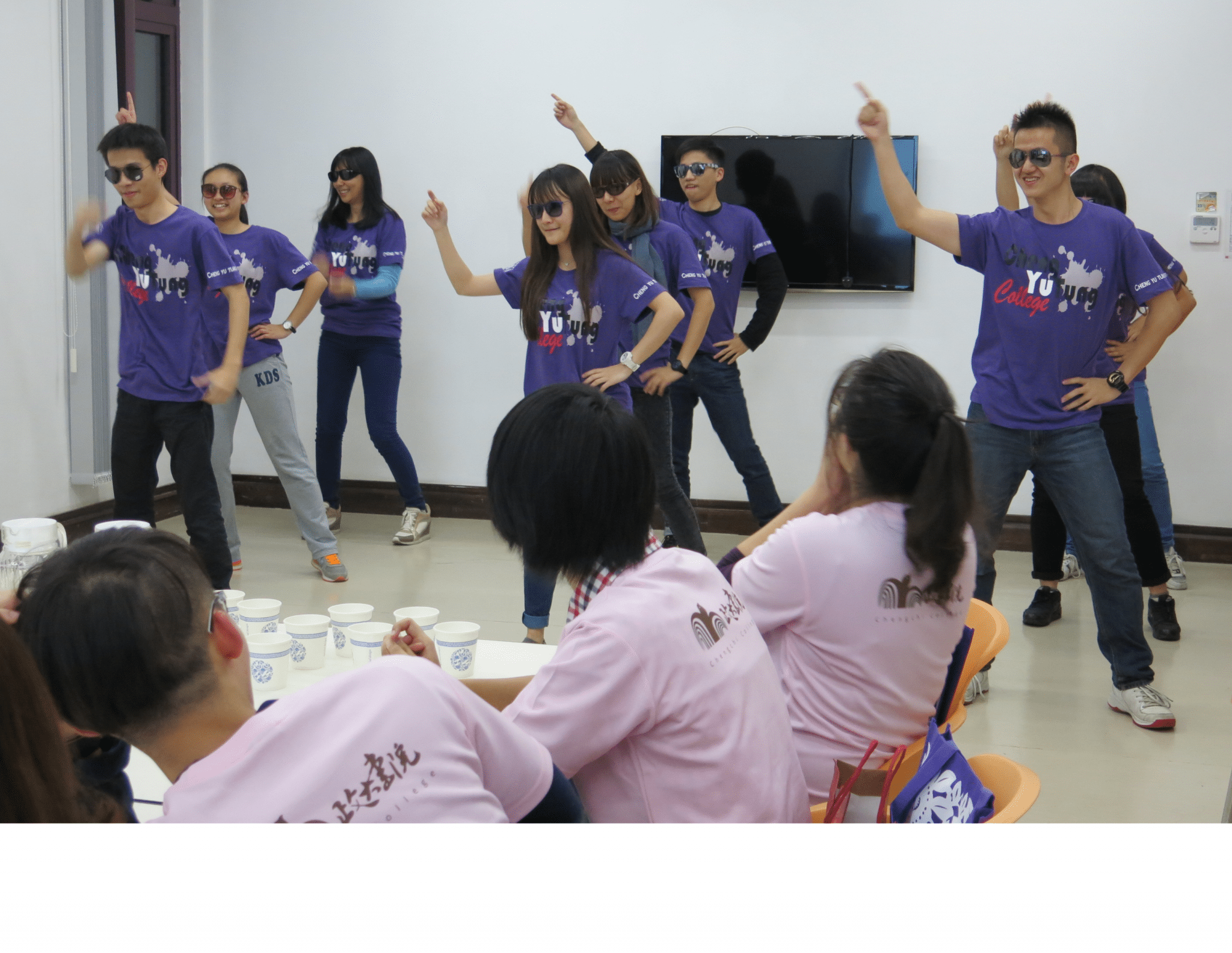 To Show our Sincere Hospitality, CYTC students gave a dance performace to welcome NCCU students
